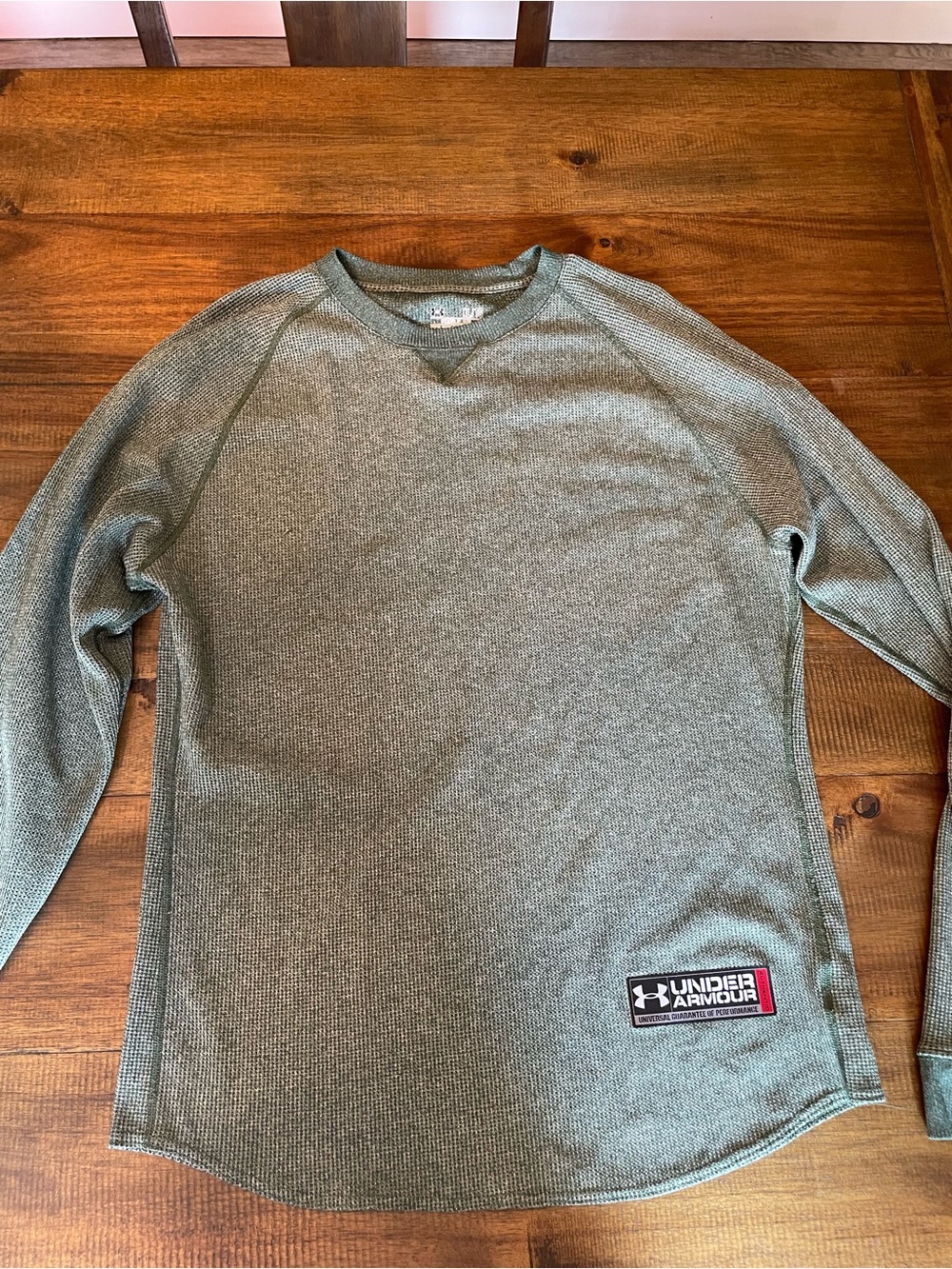 Under Armour thermal long sleeve